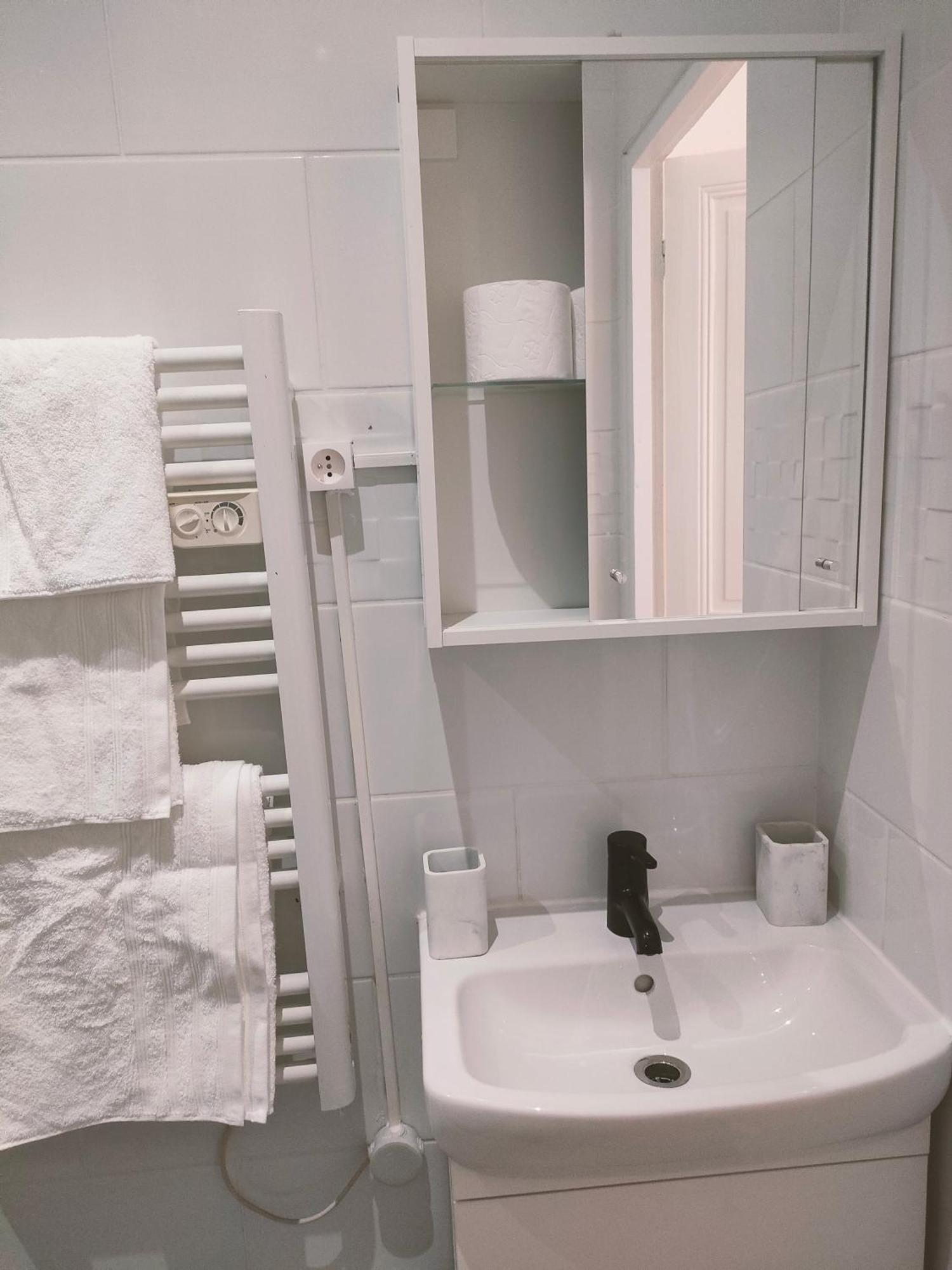 Appartement Proche De Paris Canal,Disney, Netflix Ольне-су-Буа Екстер'єр фото